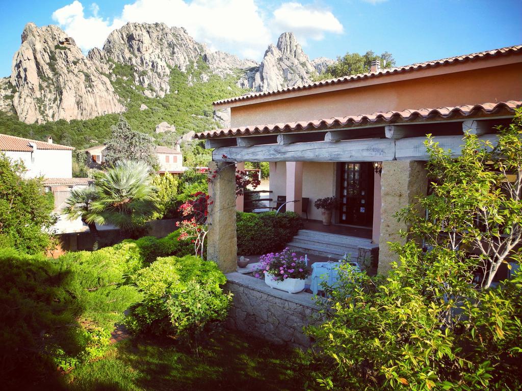 Hotel San Pantaleo Bagian luar foto