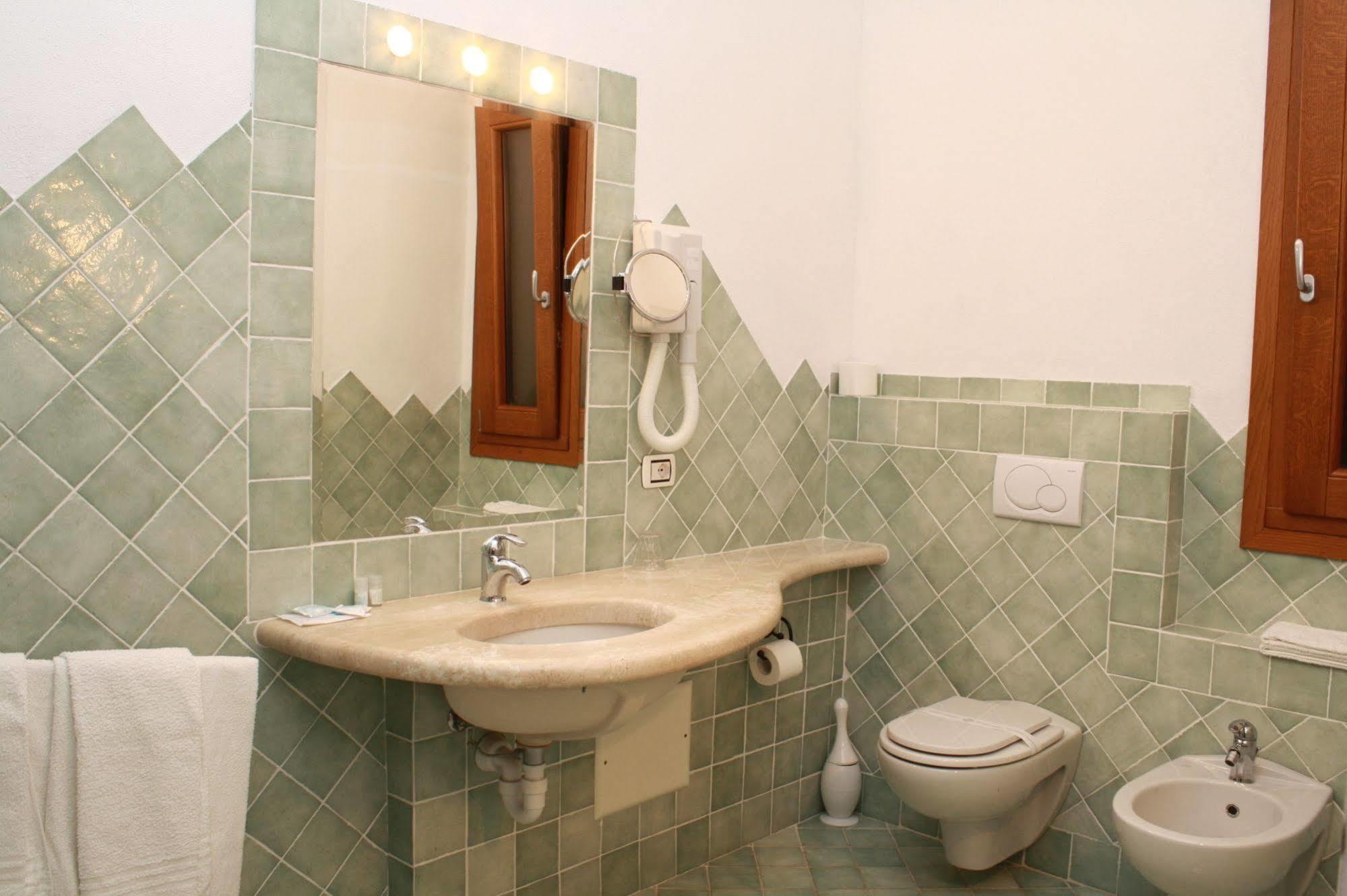 Hotel San Pantaleo Bagian luar foto